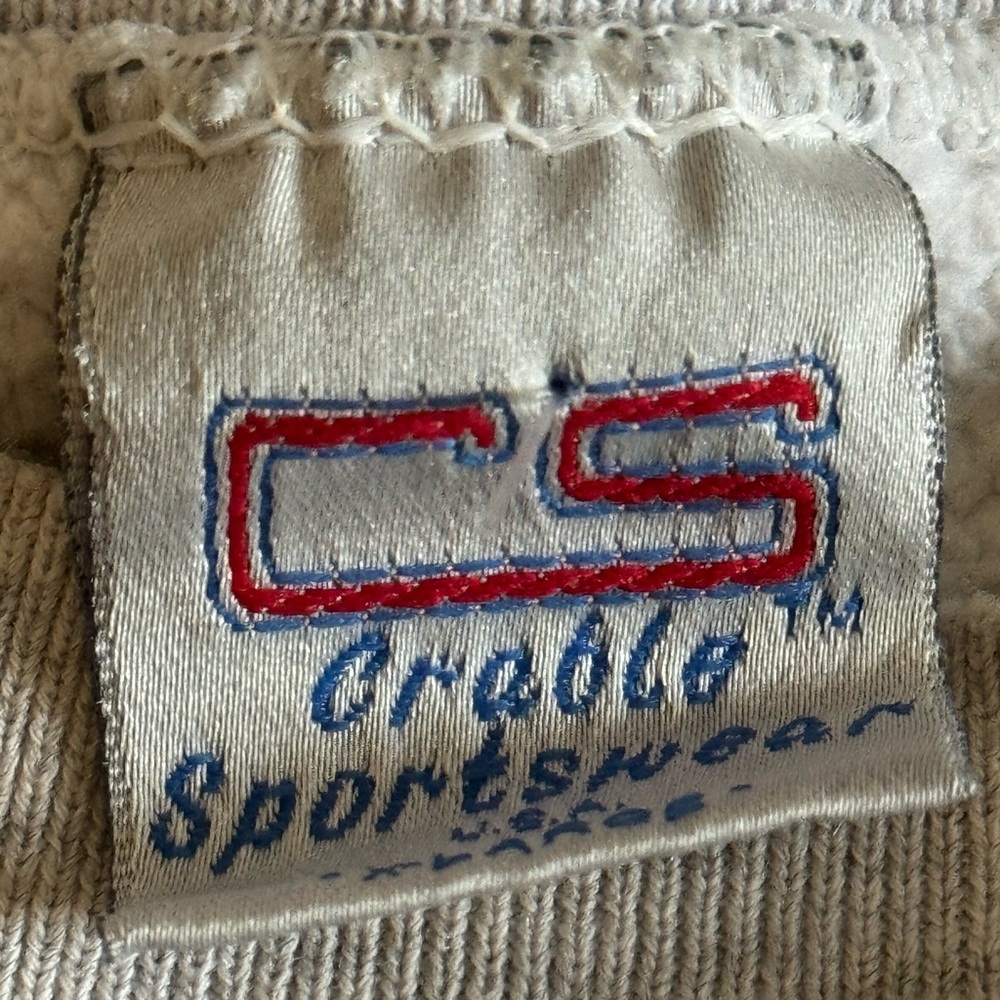 #575 VERY VINTAGE 1980s XAVIER MUSKETEERS Gray Crewneck Sweater. - Picture 7 of 16